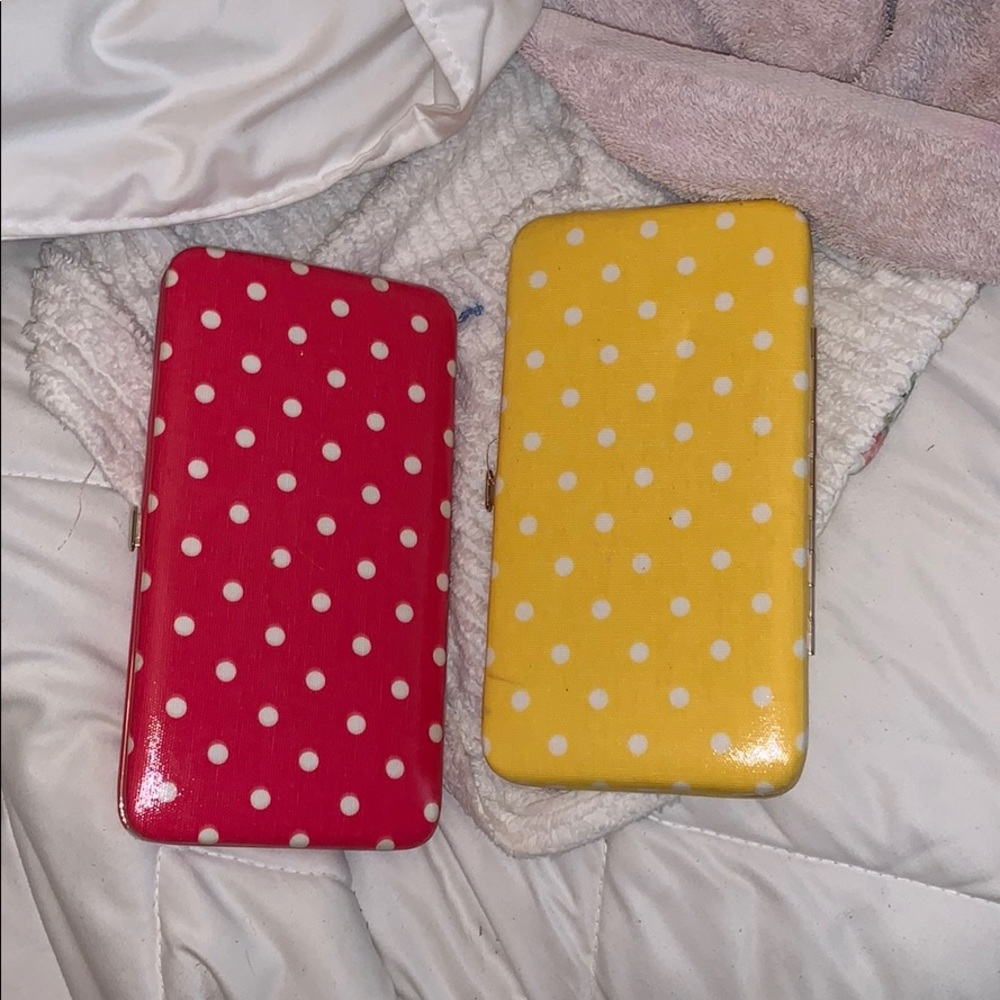 Polka dot wallets